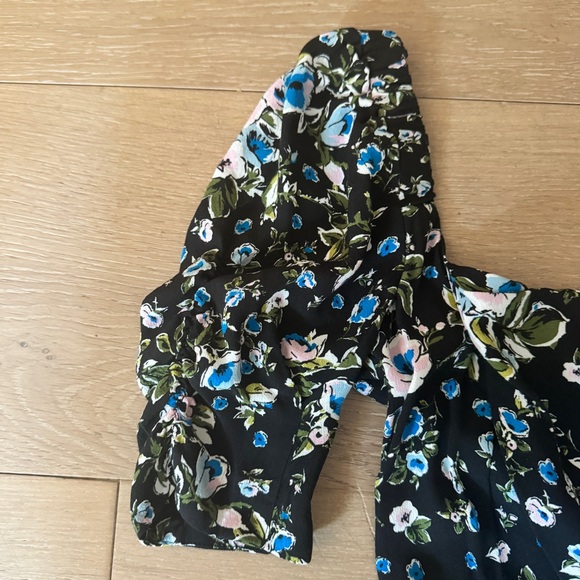 Zara Floral Print Mini Dress with side slit size XS - Picture 7 of 11